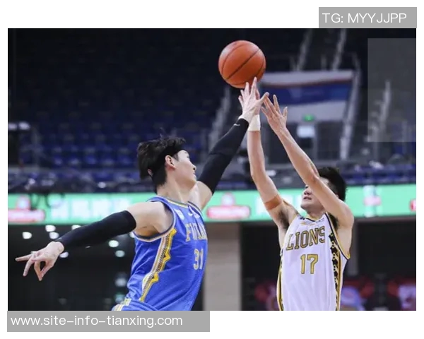 猛龙队与AJ劳森签署双向合同上赛季表现出色场均得分91