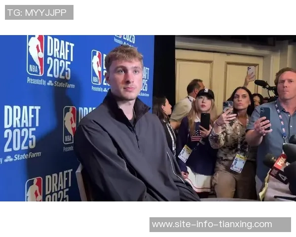 弗拉格谈达拉斯球迷期待称东契奇交易后我将迎接挑战